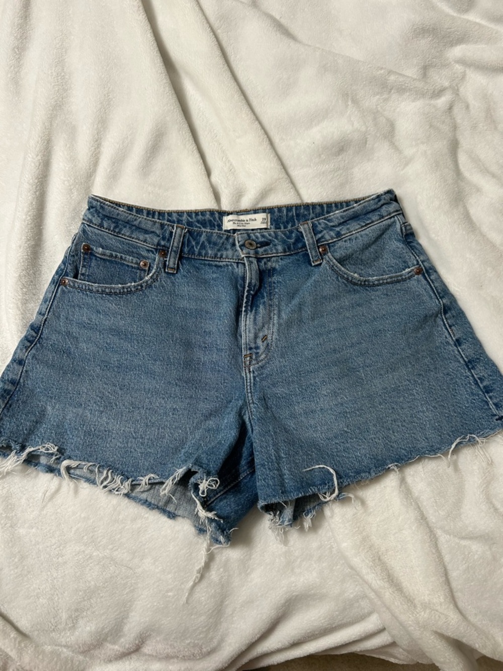 Abercrombie Curve Love A-Line Mid Rise Short